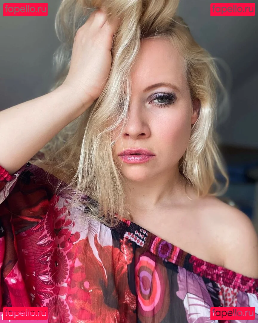 Steffi Landerer Onlyfans Photo Gallery 