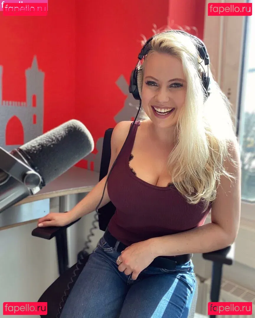 Steffi Landerer Onlyfans Photo Gallery 