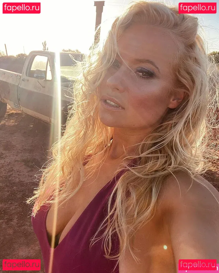 Steffi Landerer Onlyfans Photo Gallery 