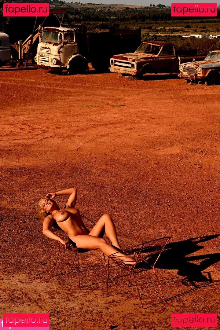 Steffi Landerer Onlyfans Photo Gallery 