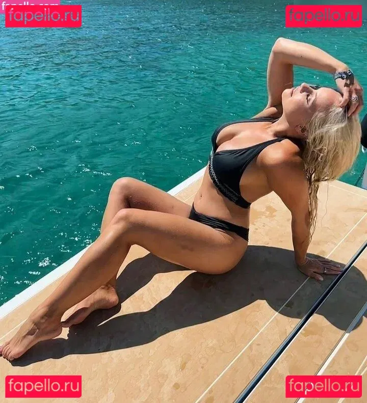 Steffi Landerer Onlyfans Photo Gallery 