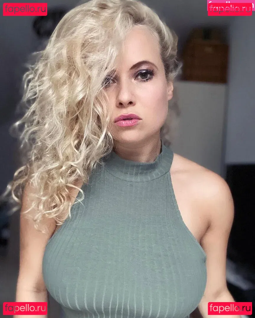 Steffi Landerer Onlyfans Photo Gallery 