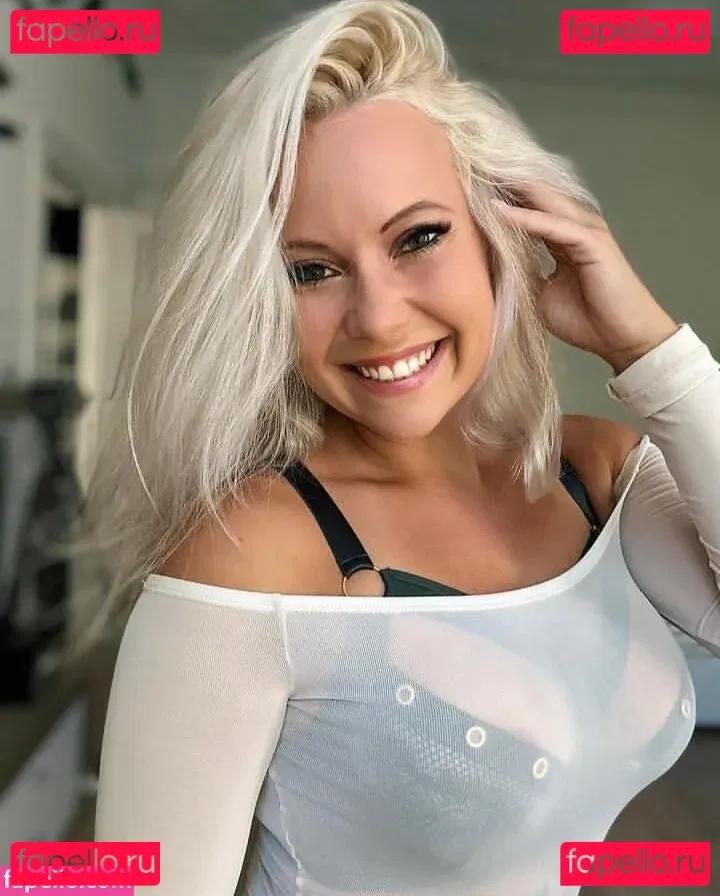 Steffi Landerer Onlyfans Photo Gallery 