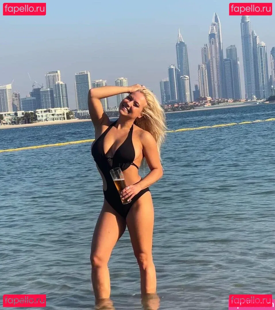 Steffi Landerer Onlyfans Photo Gallery 