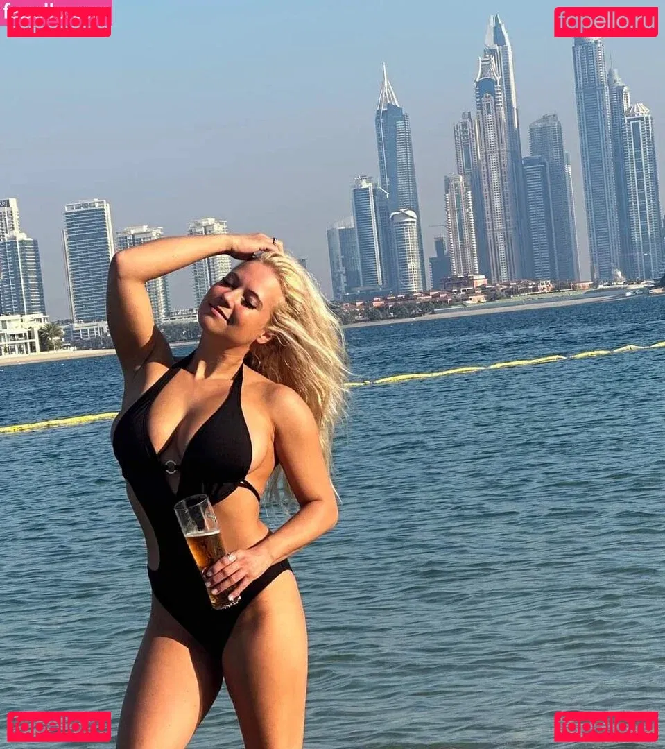 Steffi Landerer Onlyfans Photo Gallery 