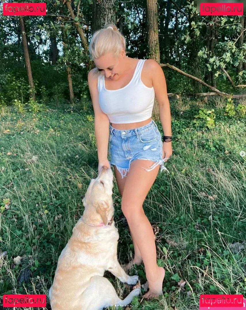 Steffi Landerer Onlyfans Photo Gallery 