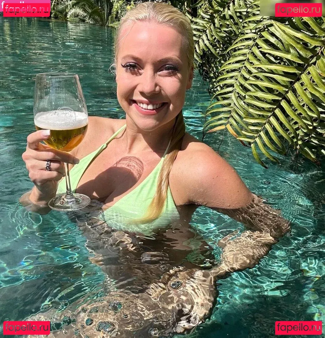 Steffi Landerer Onlyfans Photo Gallery 