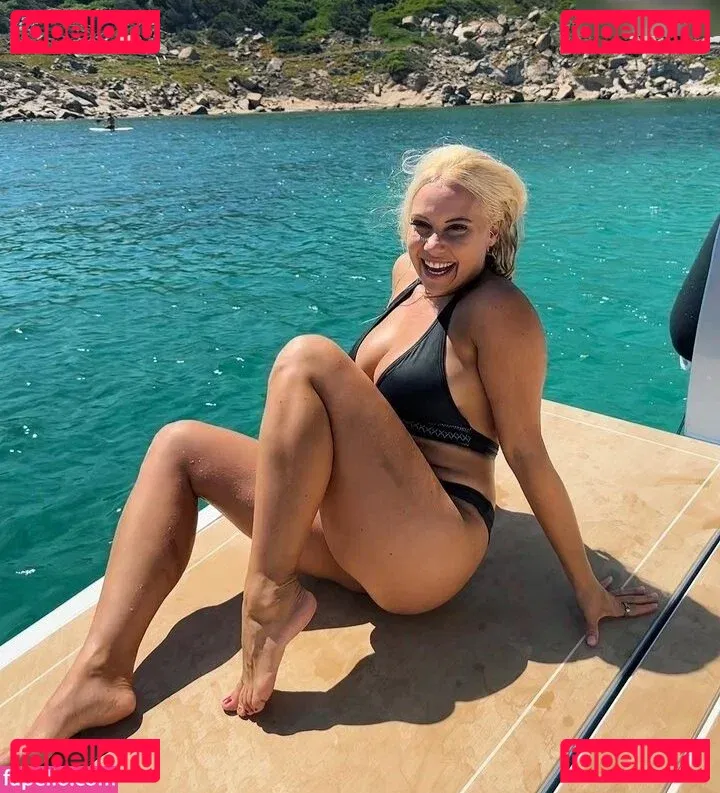 Steffi Landerer Onlyfans Photo Gallery 