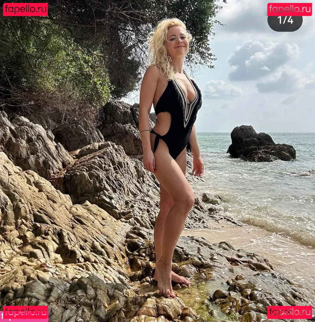 Steffi Landerer Onlyfans Photo Gallery 