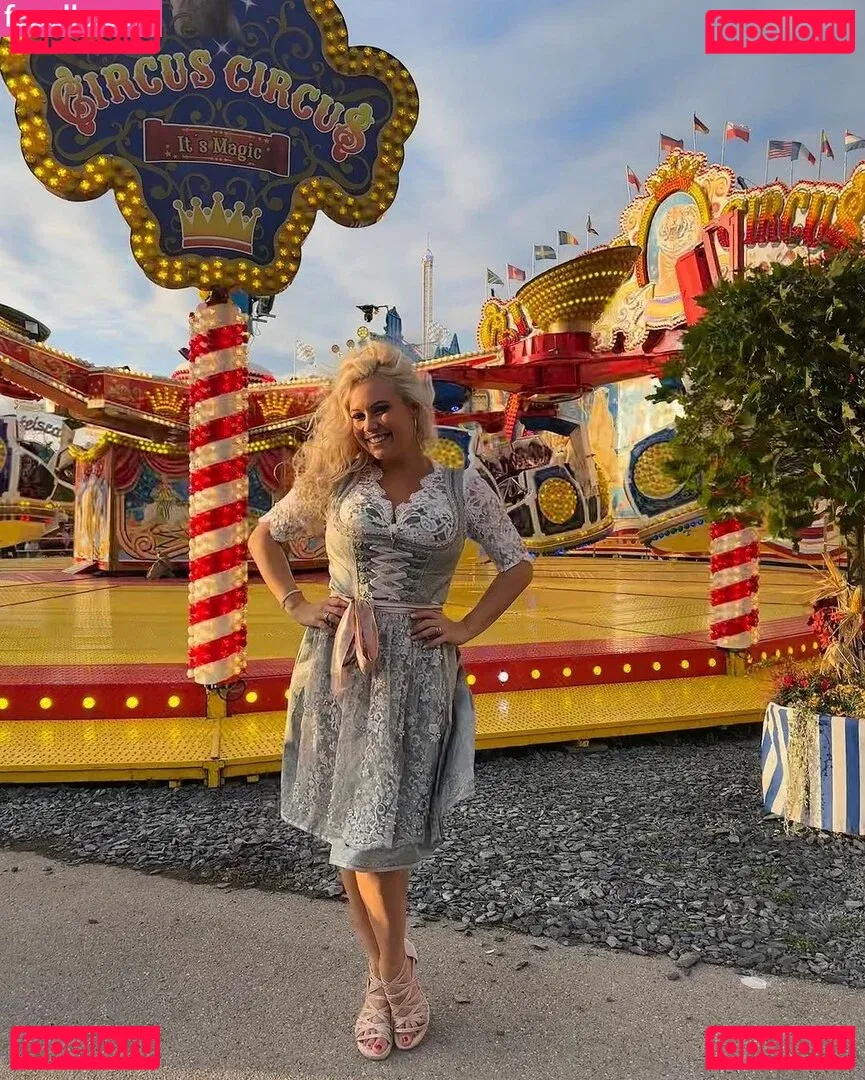 Steffi Landerer Onlyfans Photo Gallery 