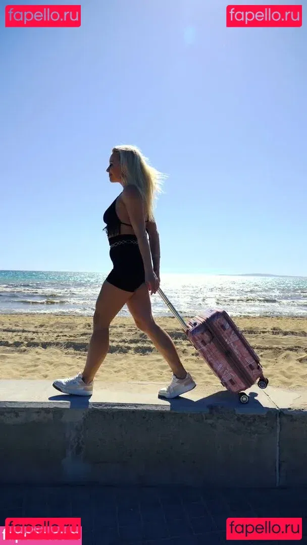 Steffi Landerer Onlyfans Photo Gallery 