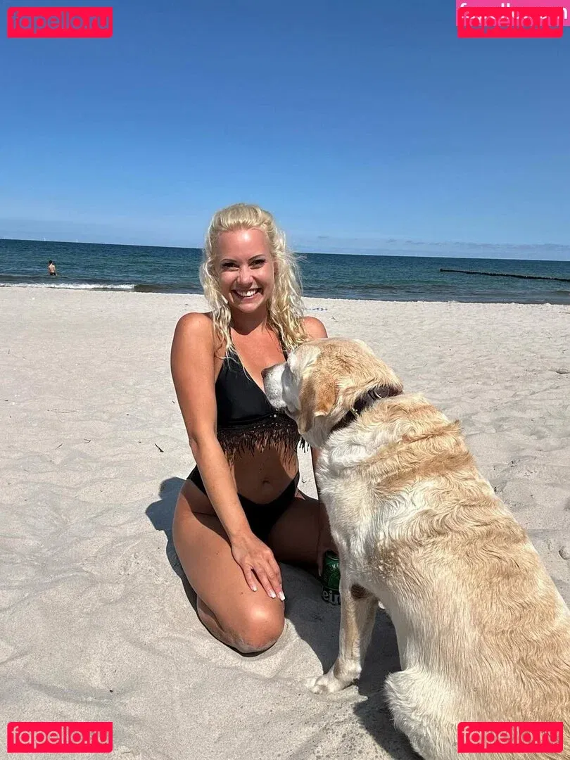 Steffi Landerer Onlyfans Photo Gallery 