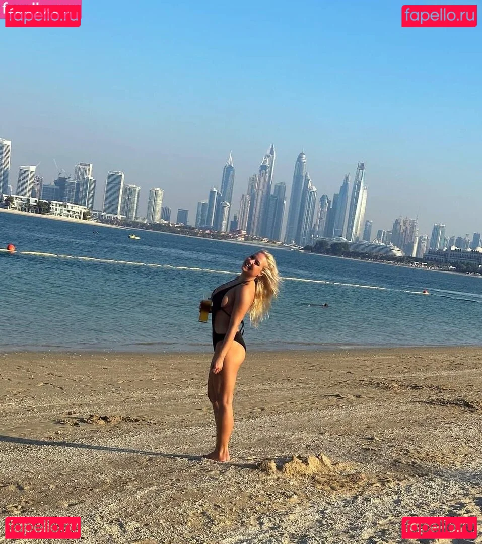 Steffi Landerer Onlyfans Photo Gallery 