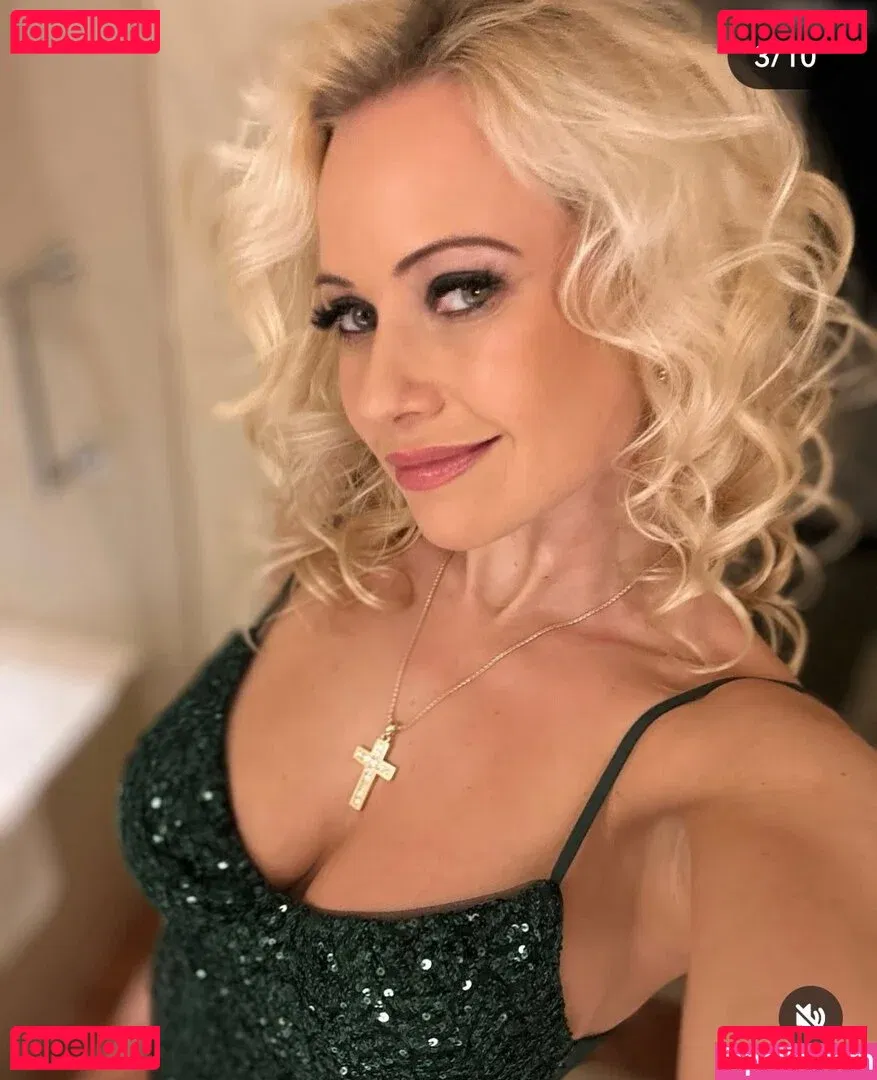 Steffi Landerer Onlyfans Photo Gallery 