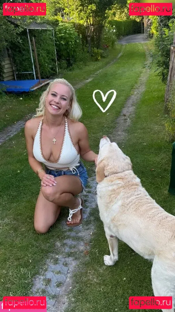 Steffi Landerer Onlyfans Photo Gallery 