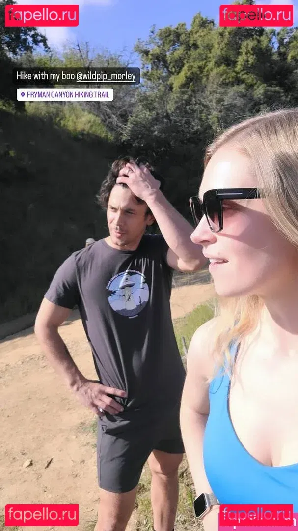 Eliza Taylor Onlyfans Photo Gallery 