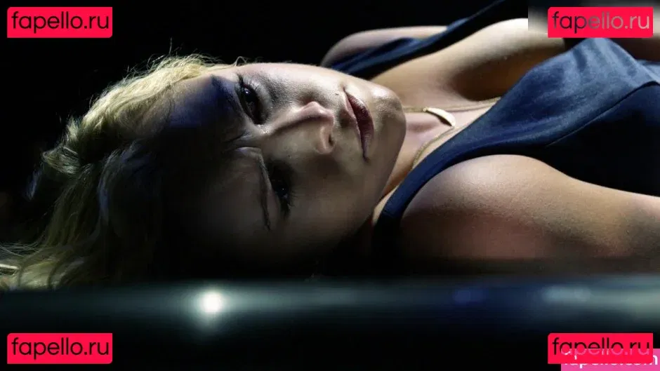 Eliza Taylor Onlyfans Photo Gallery 