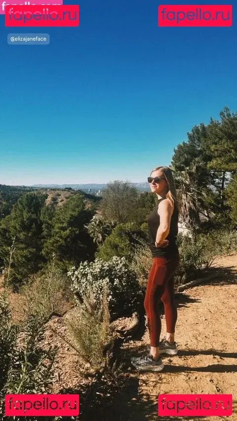 Eliza Taylor Onlyfans Photo Gallery 