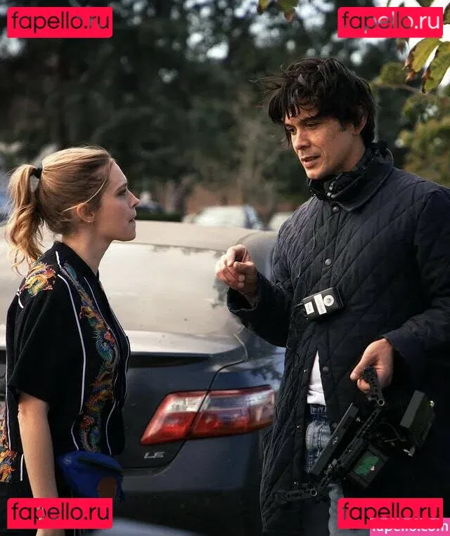 Eliza Taylor Onlyfans Photo Gallery 