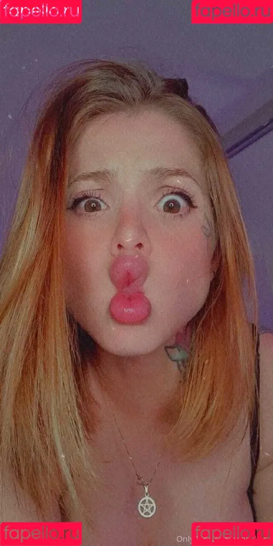 Maru Karv Onlyfans Photo Gallery 