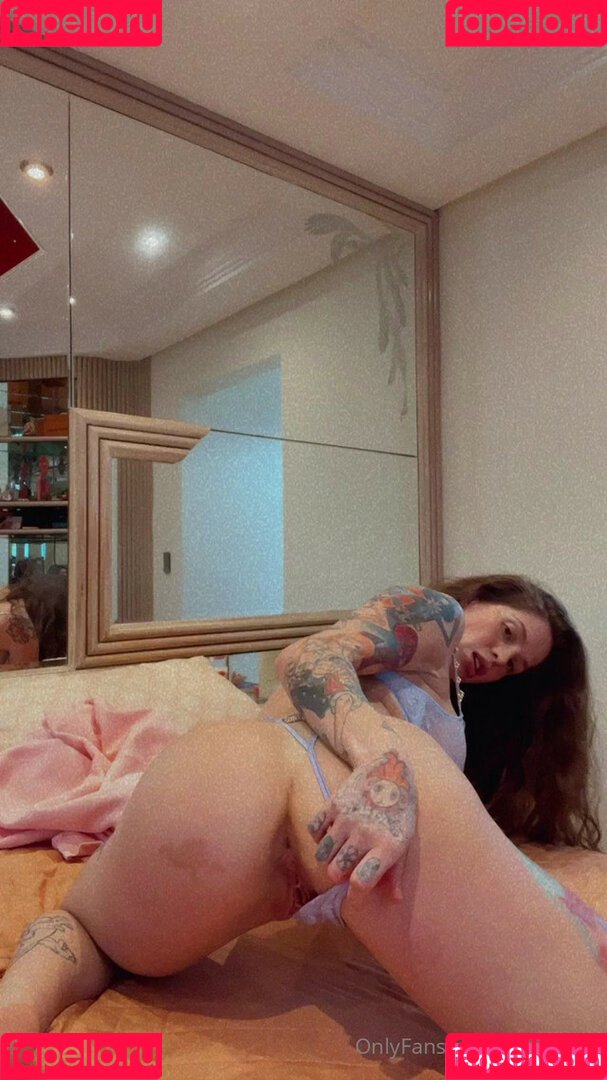 Maru Karv Onlyfans Photo Gallery 