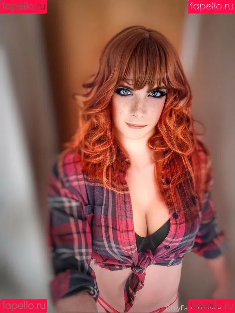 carly_j Onlyfans Photo Gallery 