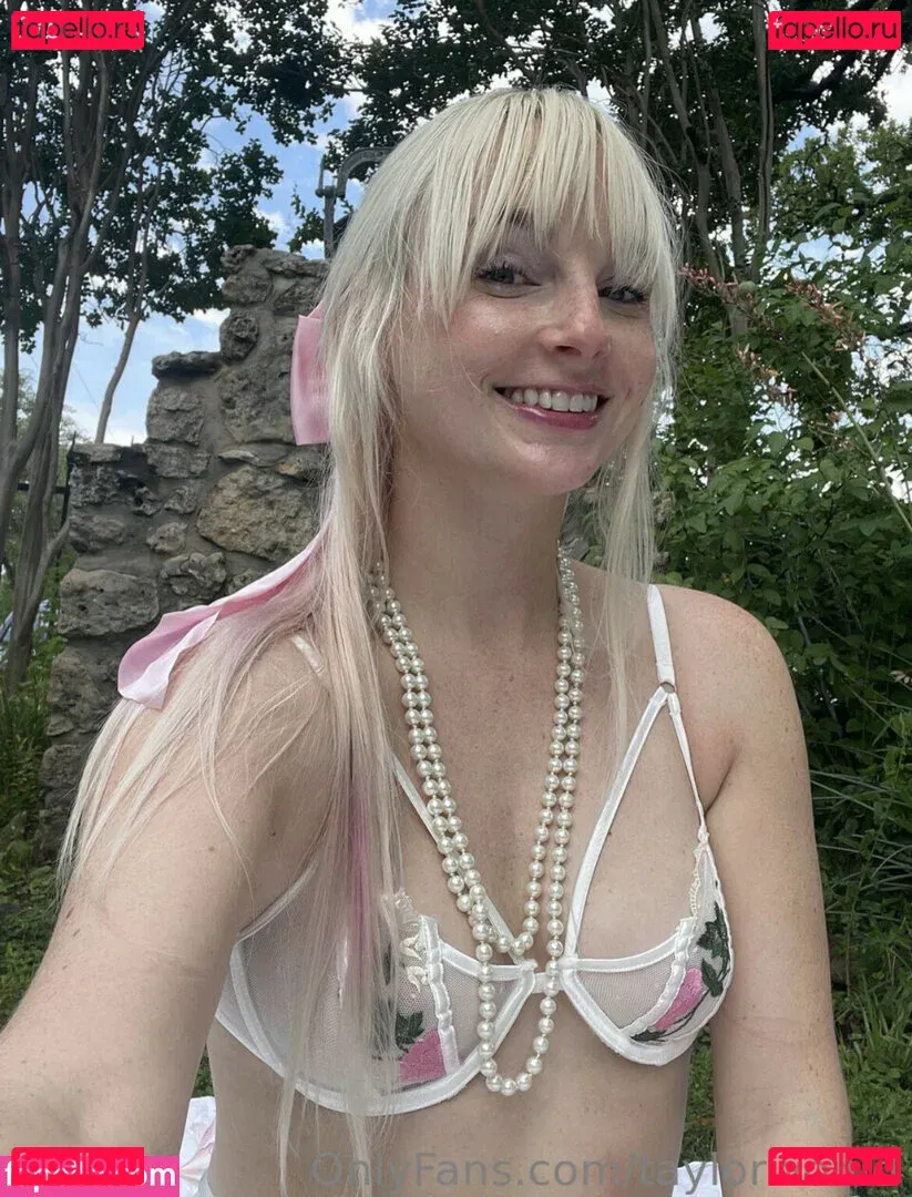 TaylorWould Onlyfans Photo Gallery 