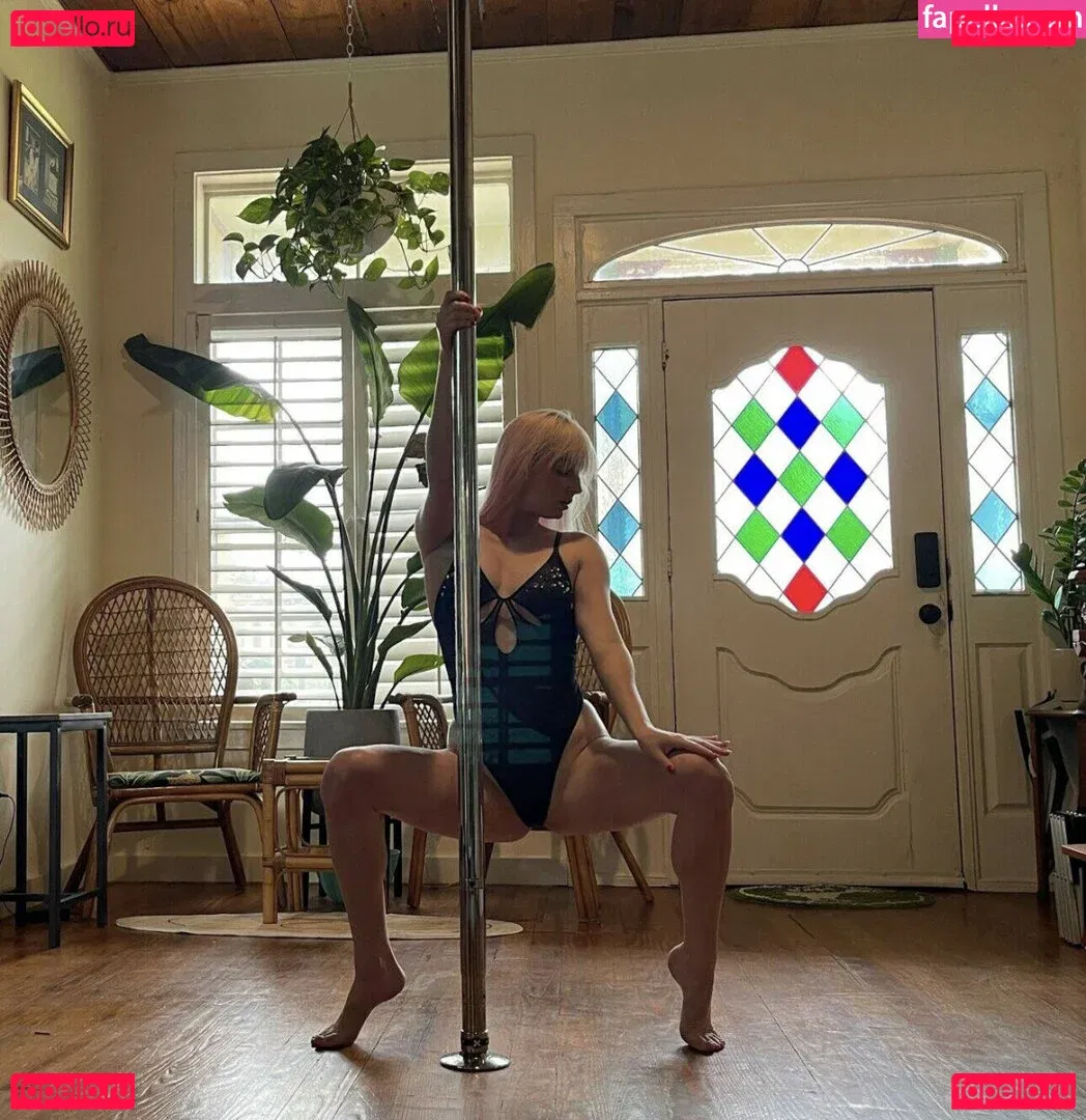 TaylorWould Onlyfans Photo Gallery 