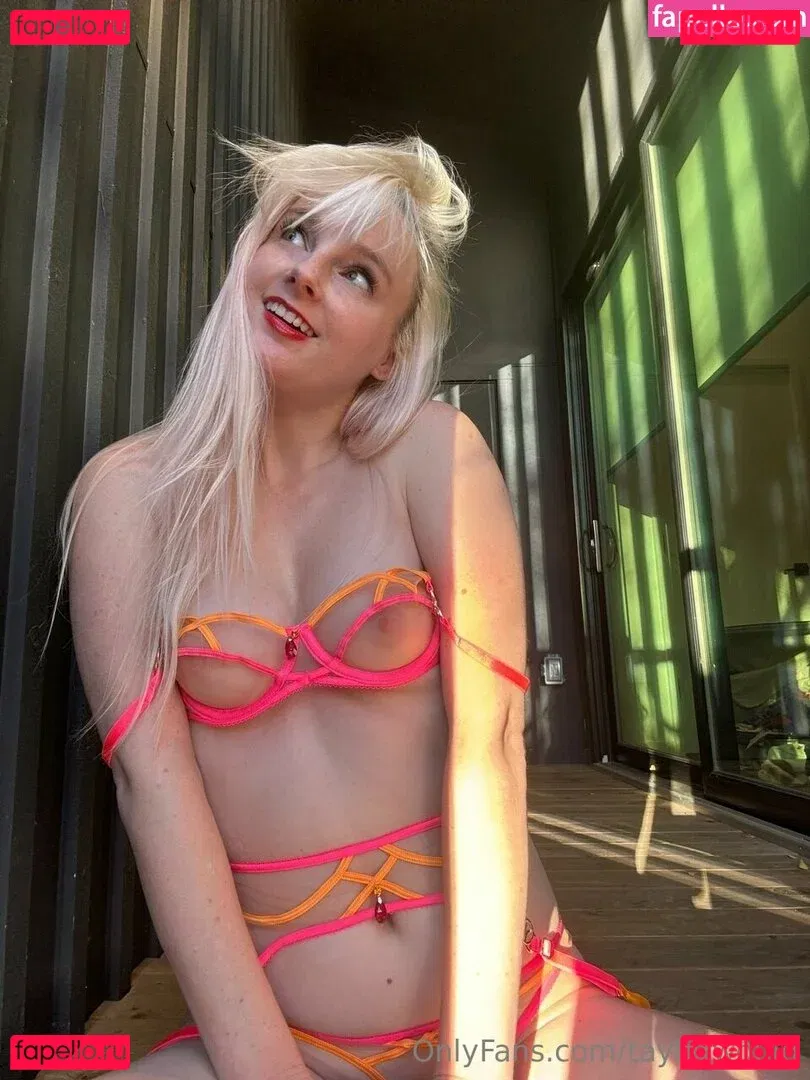 TaylorWould Onlyfans Photo Gallery 