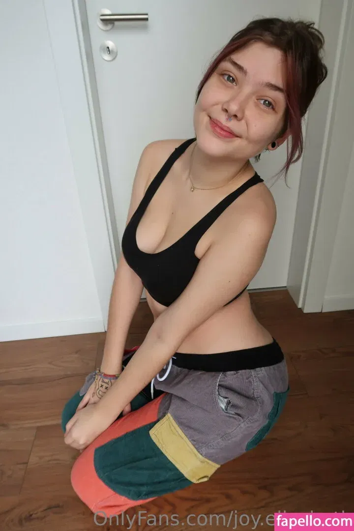 joy.elizabeth Onlyfans Photo Gallery 