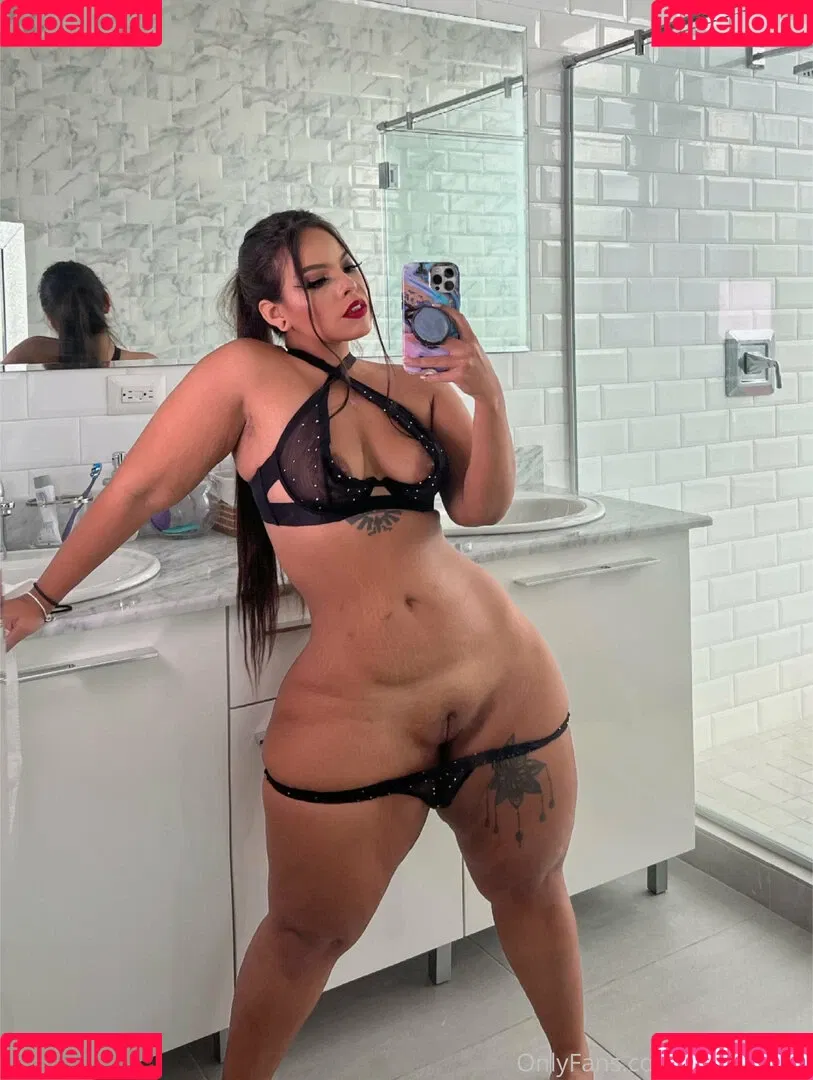Graciebon Onlyfans Photo Gallery 
