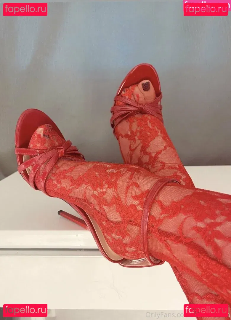 Footish Ann Onlyfans Photo Gallery 