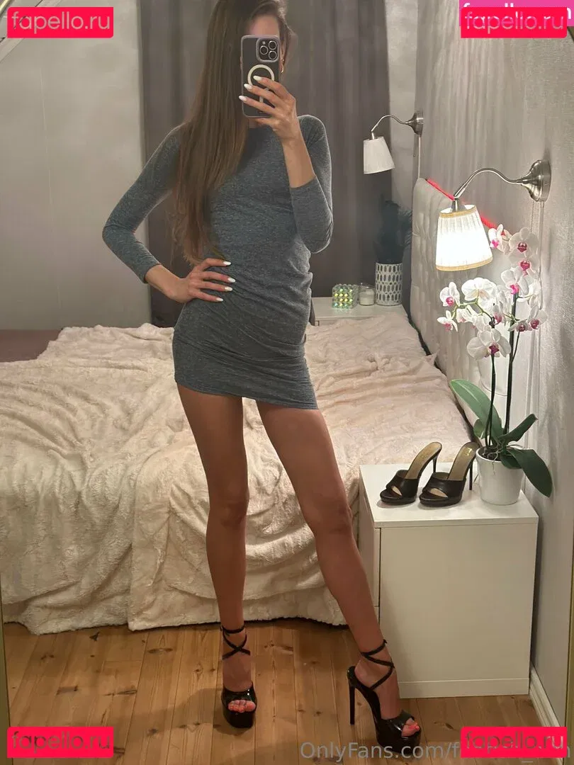 Footish Ann Onlyfans Photo Gallery 