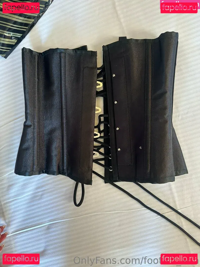 Footish Ann Onlyfans Photo Gallery 