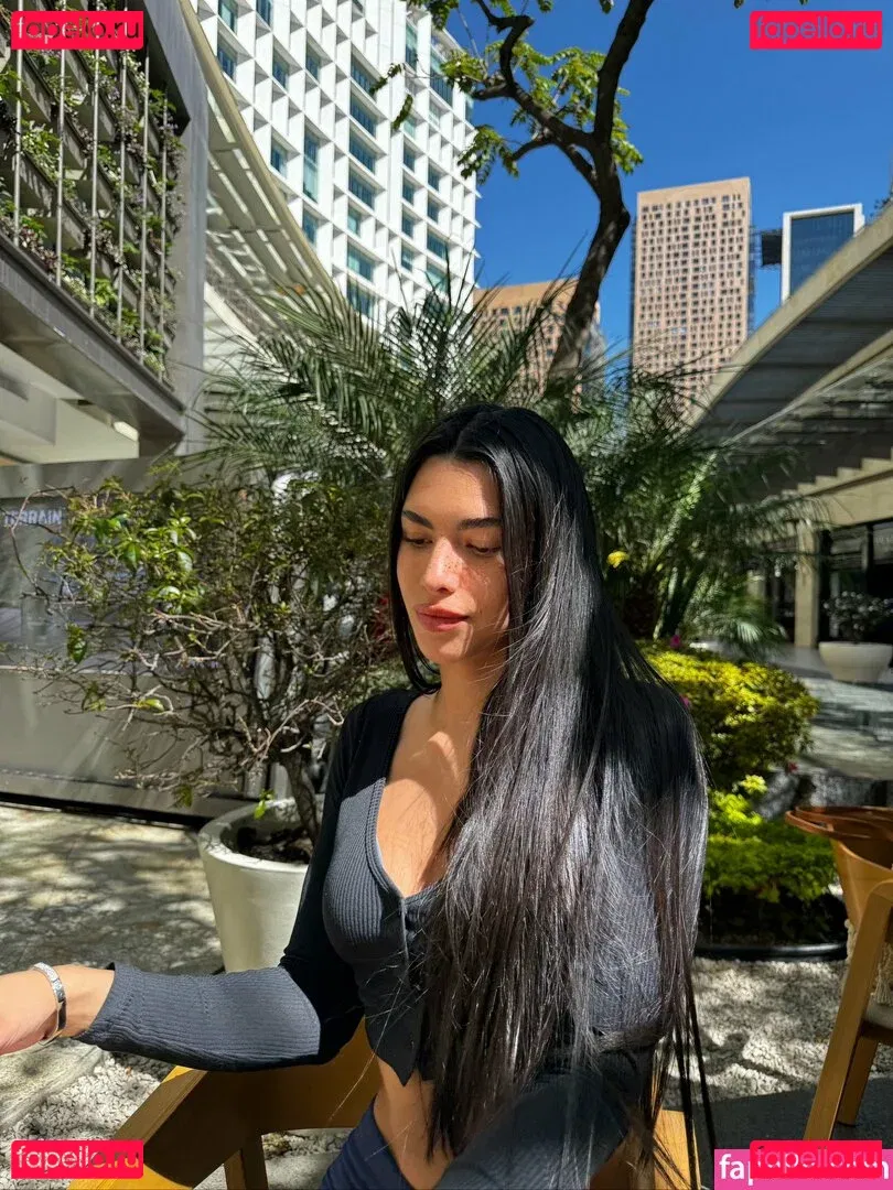 Gabrielle Maya Onlyfans Photo Gallery 