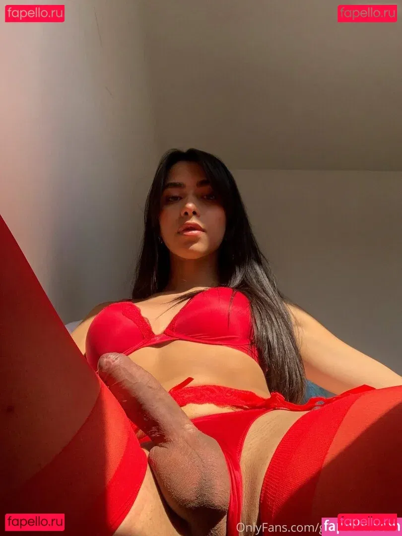 Gabrielle Maya Onlyfans Photo Gallery 
