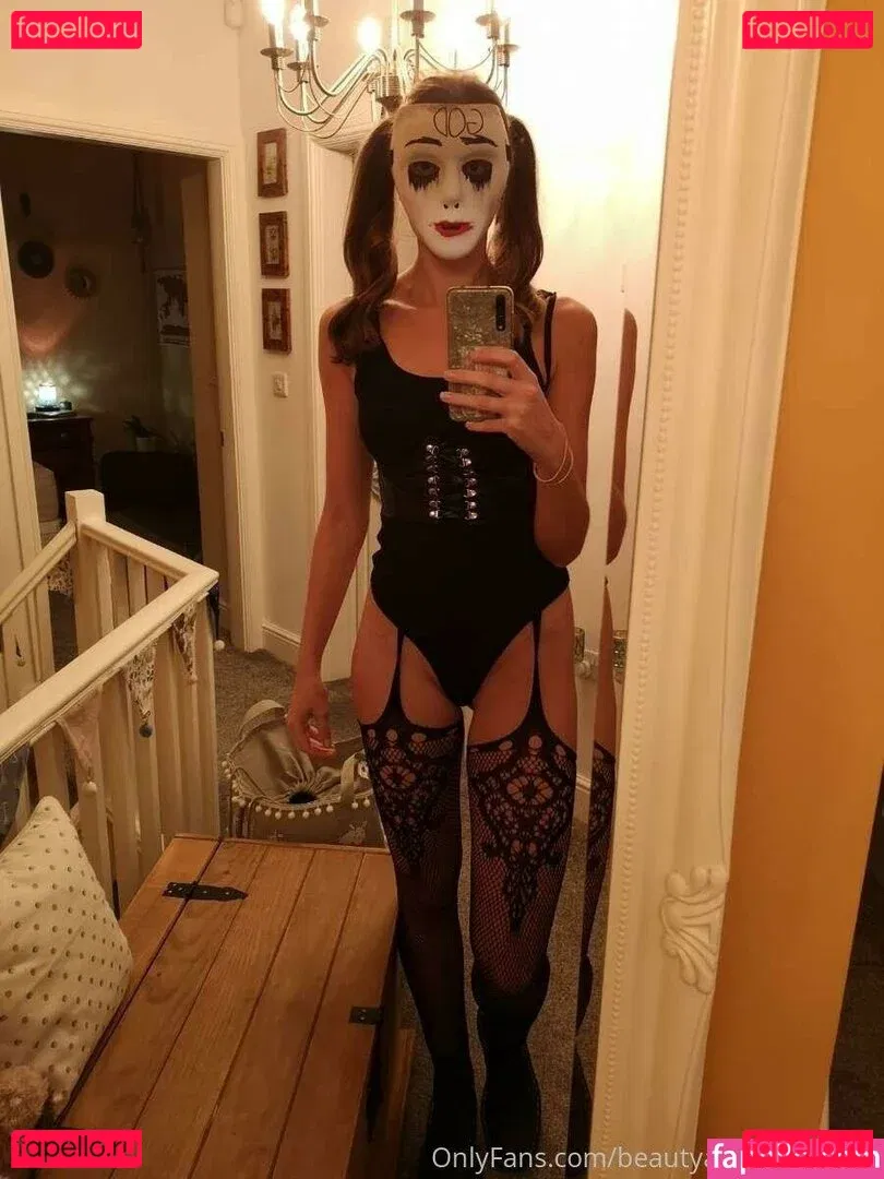 Beauty And The Bear Onlyfans Photo Gallery 