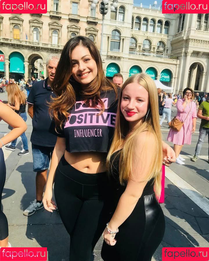 Paola Torrente Onlyfans Photo Gallery 