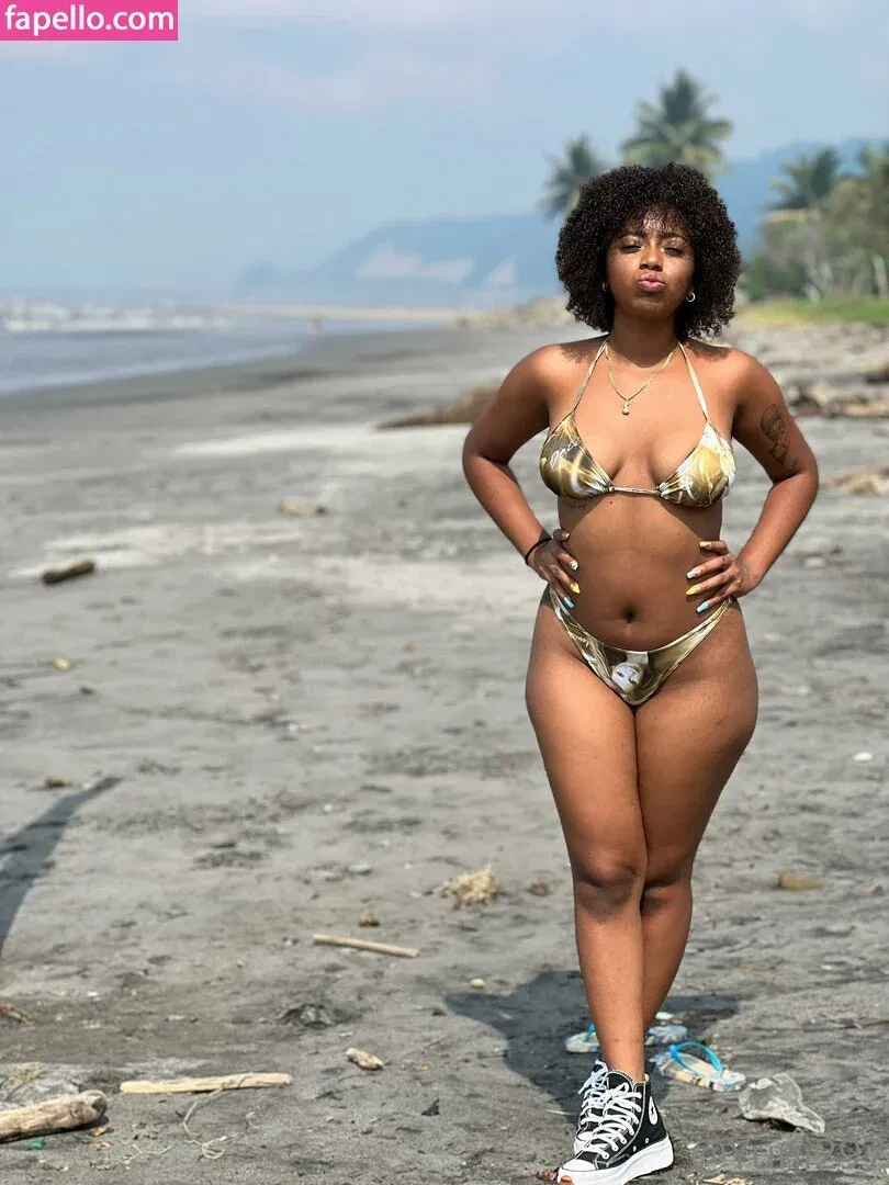 sexynicolee Onlyfans Photo Gallery 