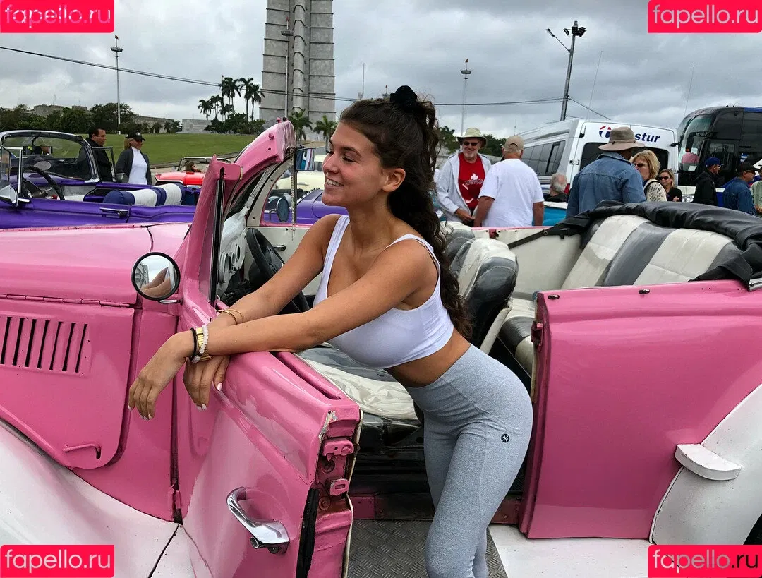 Dominique D'Angelo Onlyfans Photo Gallery 
