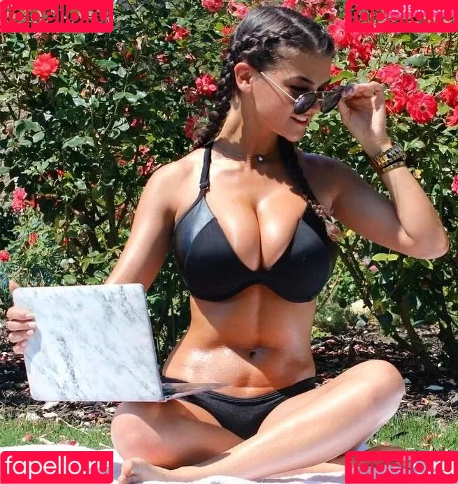 Dominique D'Angelo Onlyfans Photo Gallery 