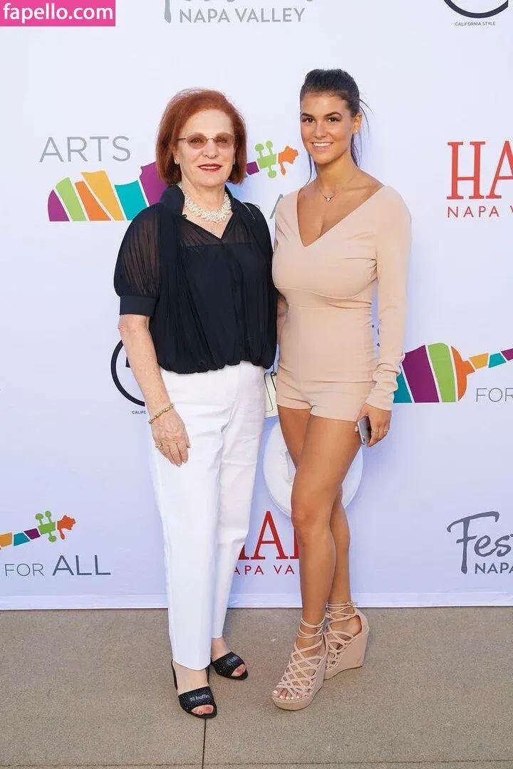 Dominique D'Angelo Onlyfans Photo Gallery 