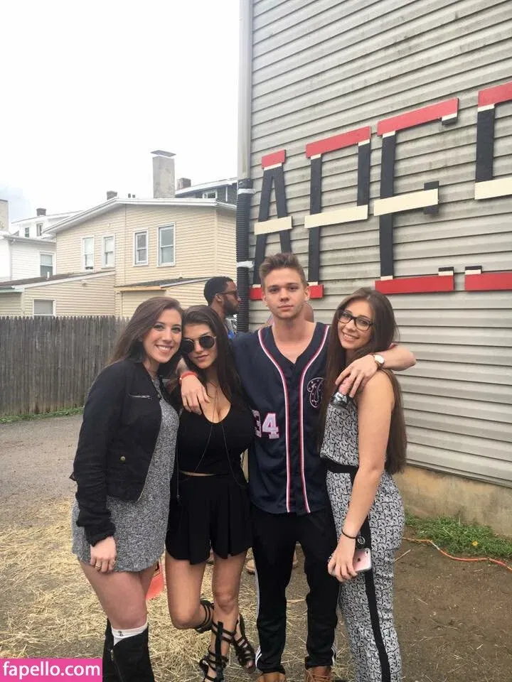 Dominique D'Angelo Onlyfans Photo Gallery 