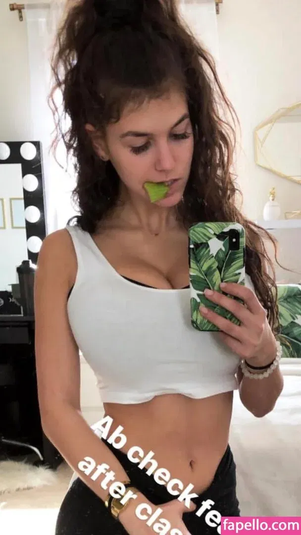 Dominique D'Angelo Onlyfans Photo Gallery 