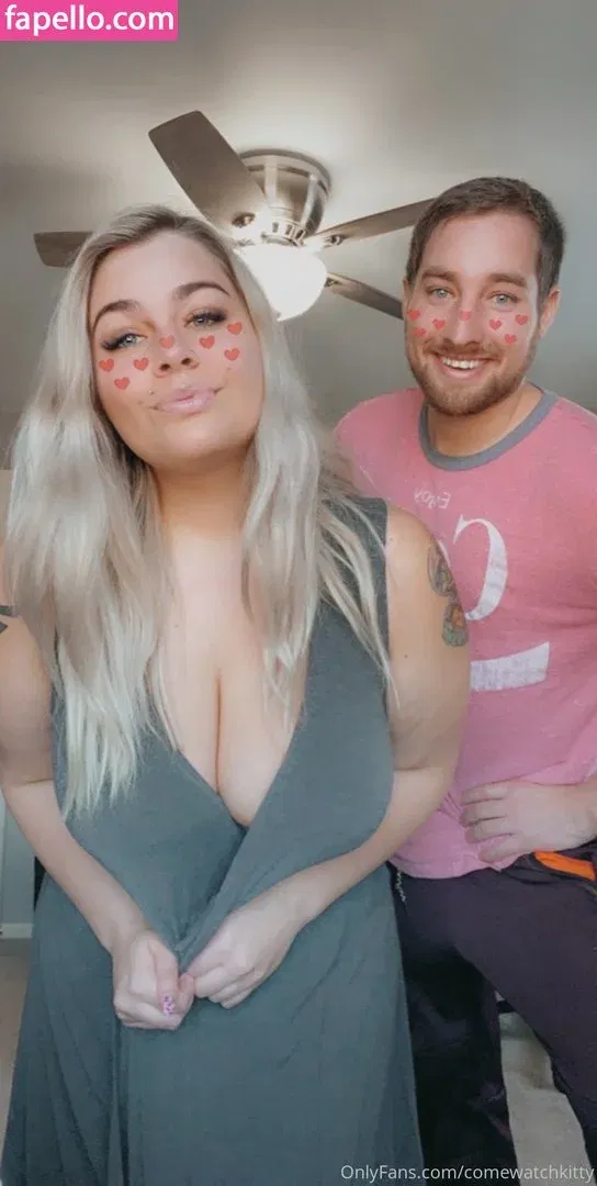 Comewatchkitty Onlyfans Photo Gallery 