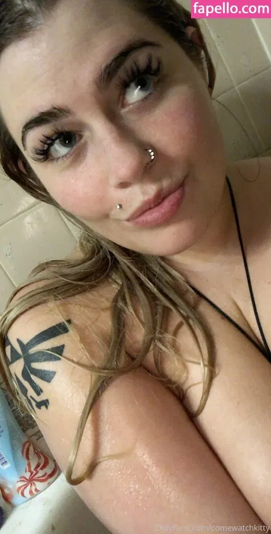 Comewatchkitty Onlyfans Photo Gallery 