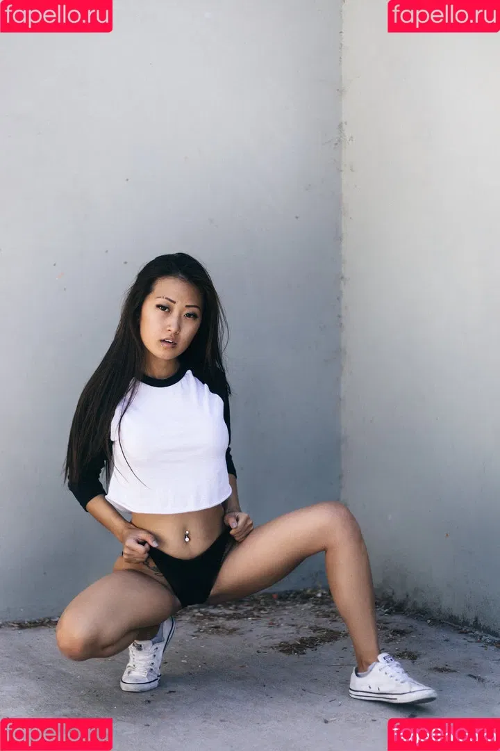 Sukie Kim Onlyfans Photo Gallery 