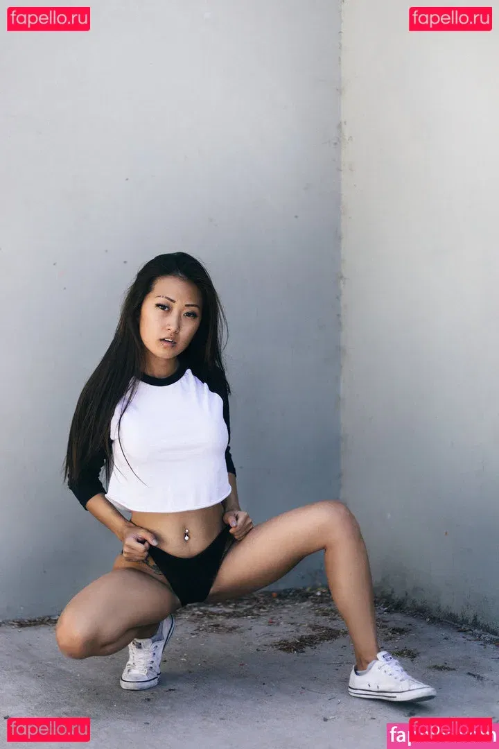 Sukie Kim Onlyfans Photo Gallery 