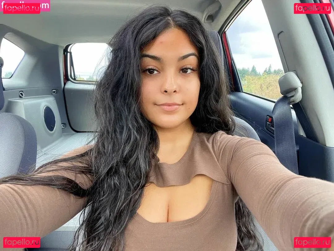 Electra Electraxpeach Onlyfans Photo Gallery 