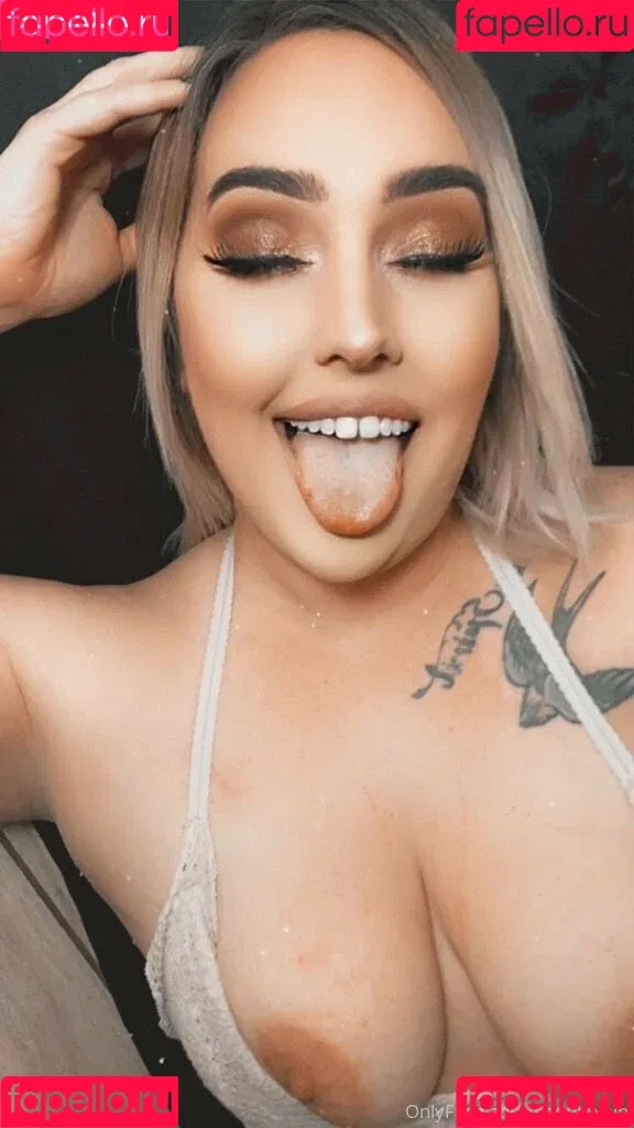 luxxxstone Onlyfans Photo Gallery 
